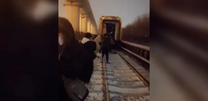 Поезда столкнулись в Пекине