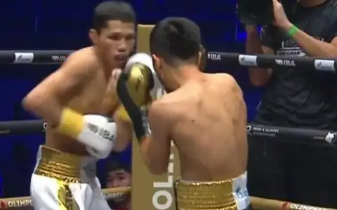 Чемпион мира из Казахстана победил титулованного узбекистанского боксера
