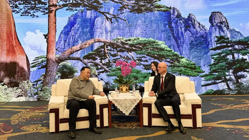 Скляр Қытайда