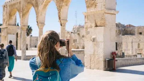 Ўзбекистон йил охиригача 7 миллион хорижий сайёҳни қабул қилади