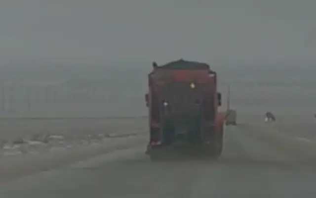 Автомобильные дороги в Мангистау сковал гололёд