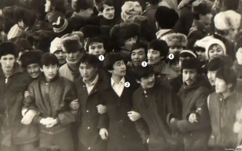 Майдонда қўлланилган қурол, ётоқхонадаги ярадорлар – декабрь воқеаси гувоҳининг хотираси