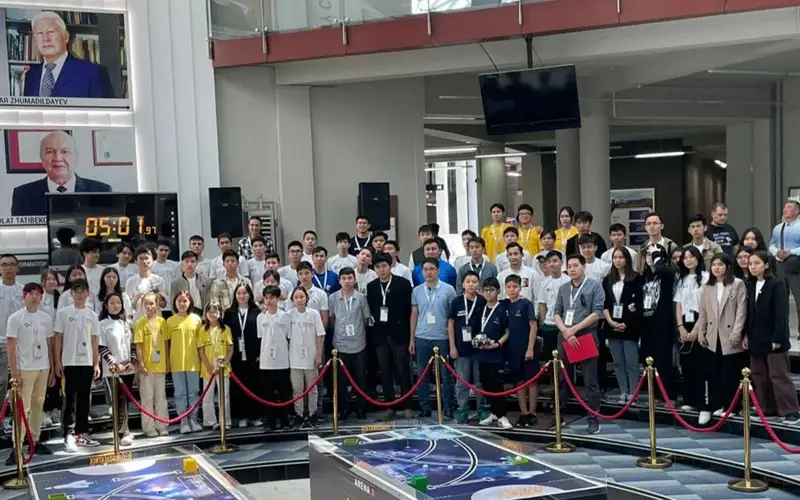 450 школьников участвуют в конкурсе  «INFORMATICS-ASIA» в Астане