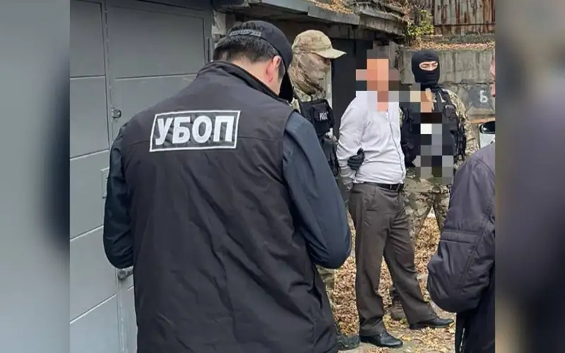 Экс-сүйіктісінен миллиондаған ақша бопсалаған ер адам қамауға алынды