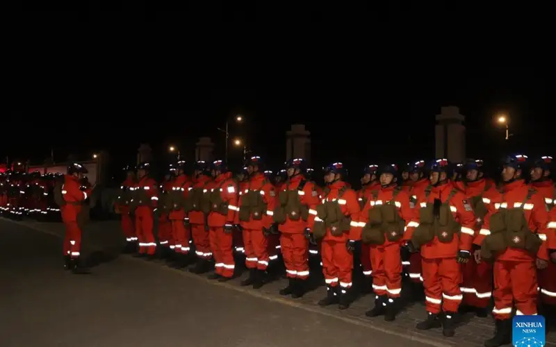 Хитойда зилзила қурбонлари сони 100 дан ошди