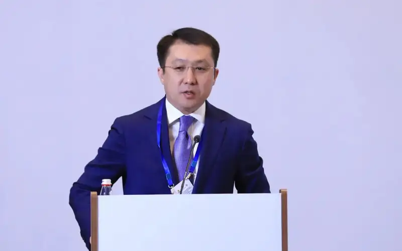 哈萨克斯坦机场提供的服务量增长25%