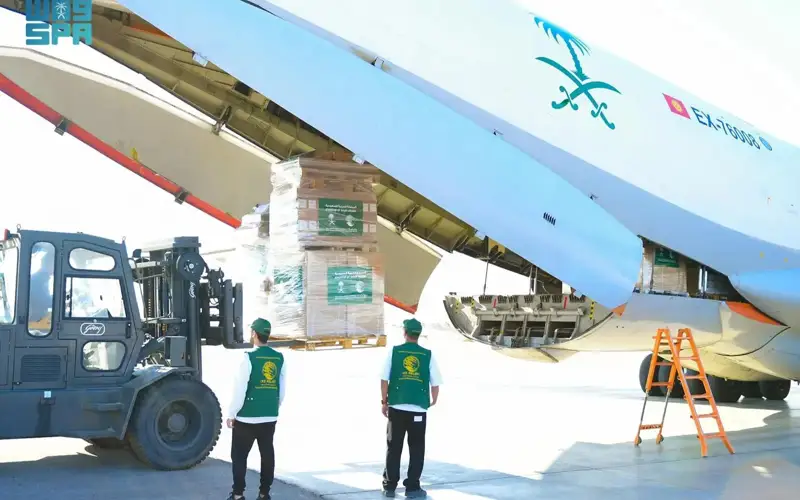 Saudi relief plane