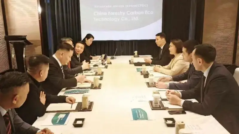 哈副外长同中国民营企业代表举行座谈  共商经贸合作
