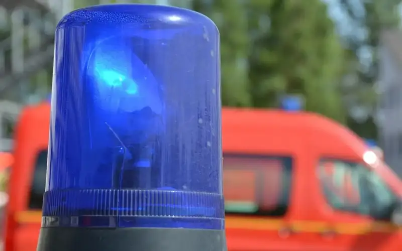 Россияда 12 ёшли қиз поездда вафот этди, 120 дан ортиқ бола касалхонага ётқизилди