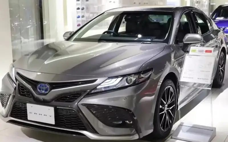 Toyota to recall 1 million cars in U.S., citing possible air bag defect