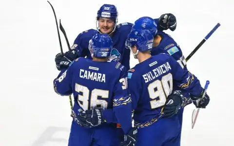 «Барыс» победил после четырех поражений подряд в КХЛ