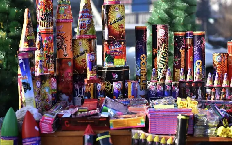 Алматыда заңсыз сатылып жатқан пиротехникалық өнімдер тәркіленді