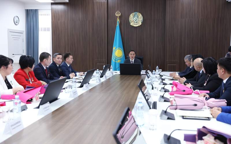 Лучших педагогов-новаторов наградили в Жамбылской области