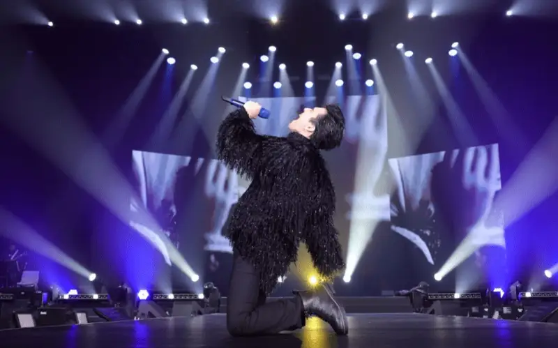 Димаш Кудайберген дал концерт в Гонконге