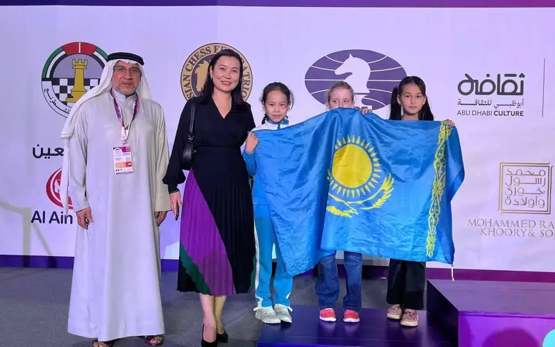 Qazaqstandyq jas shahmatshylar Azııa chempıonatynda bes medal jeńip aldy