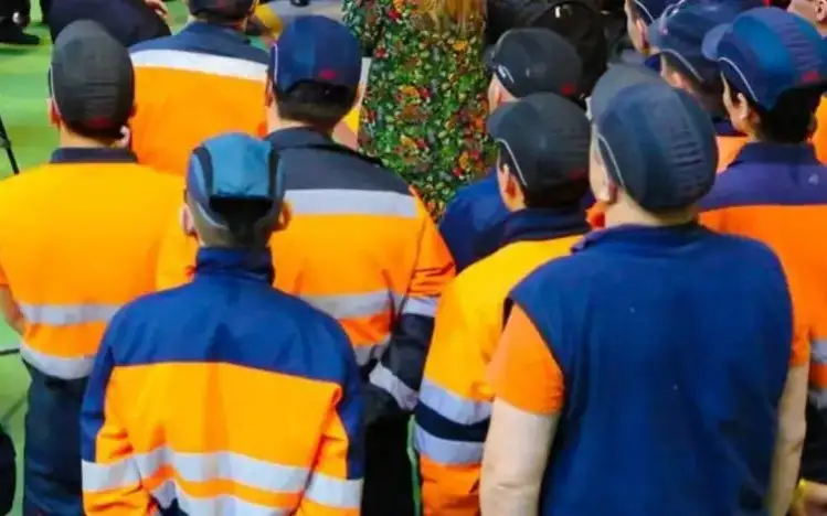 иностранцы