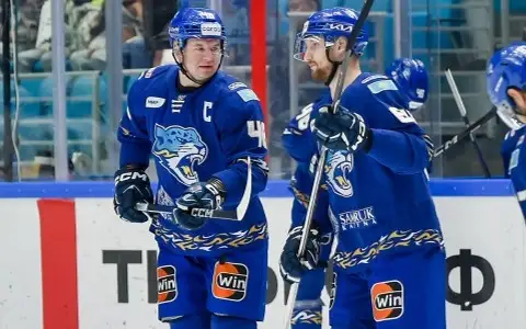 «Барыс» вновь опустился на последнее место в КХЛ