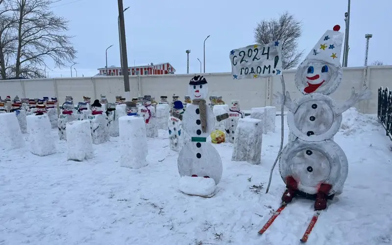 Рекорд по числу снеговиков