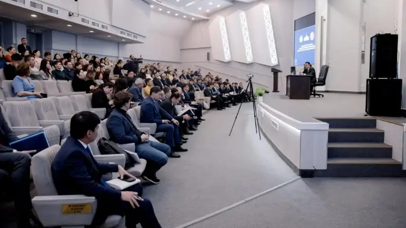 марат қарабаев