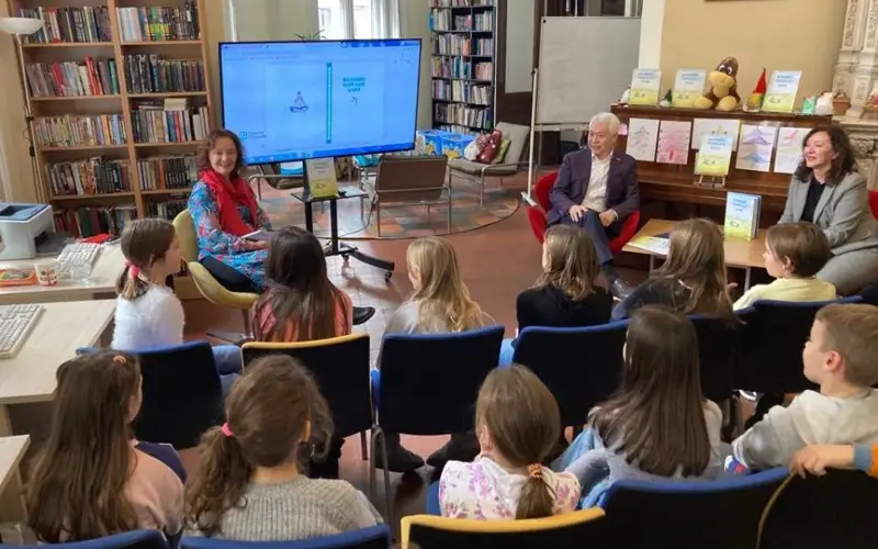 Книгу казахских сказок издали в Белграде