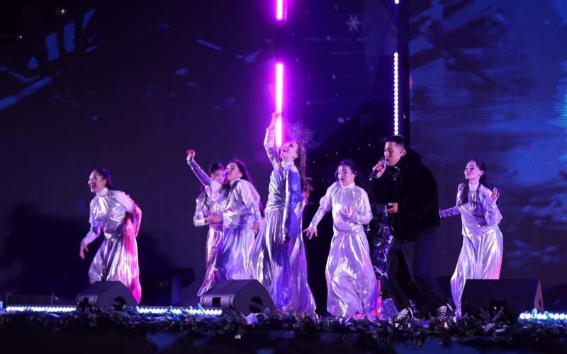 артисты артисты