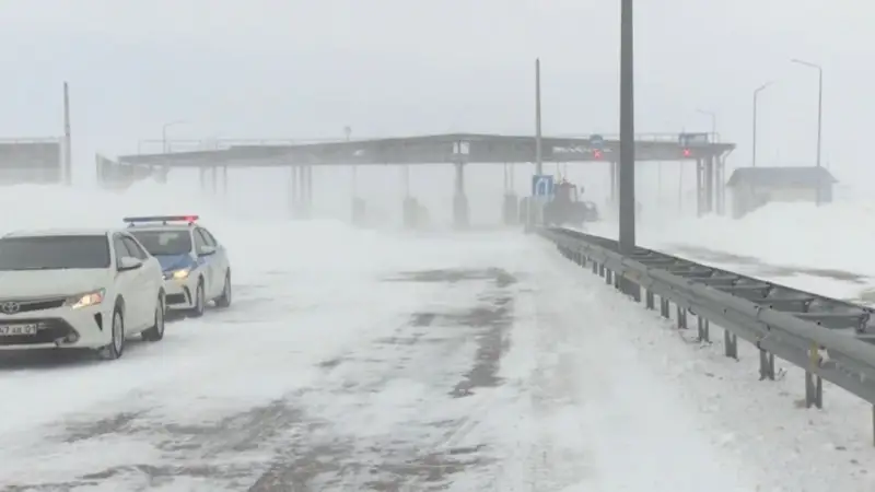 Ақмола облысындағы жолдың бір бөлігінде автокөлік қозғалысы шектелді