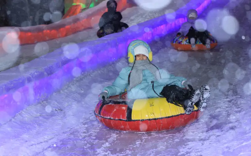 Какая программа организована для детей  на каникулах в Костанае