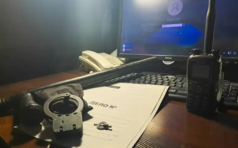 Атырауда жаңа түнінде отбасының шырқын бұзған 30 адам полицияға жеткізілді