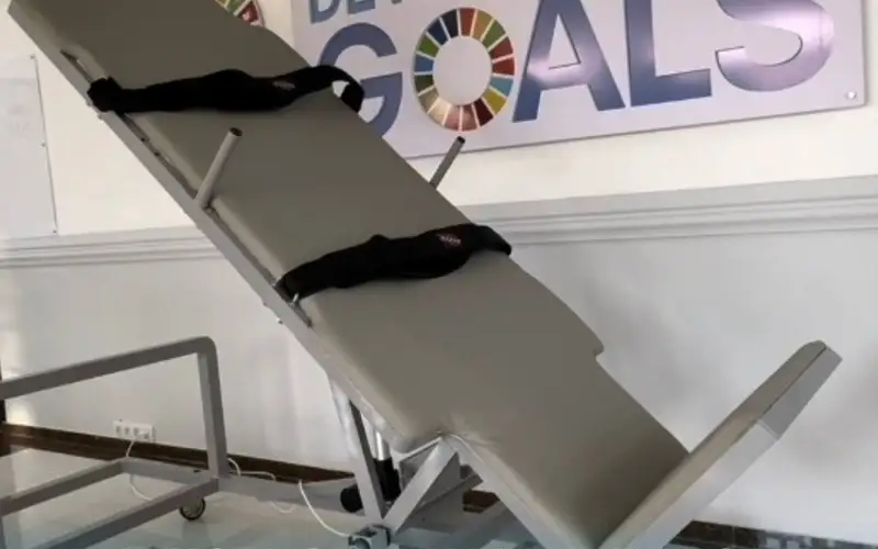 инновационный вертикализатор для людей с ограниченными физическими возможностями