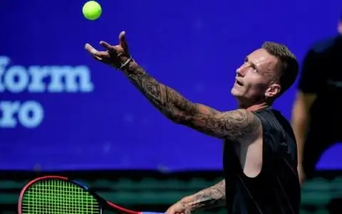 Денис Евсеев сенсационно пробился во второй круг турнира в Австралии