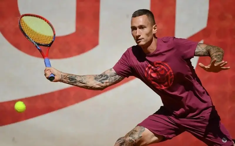 Денис Евсеев Канберрадаги турнирнинг иккинчи босқичига чиқди