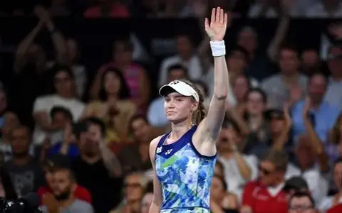 Елена Рыбакина