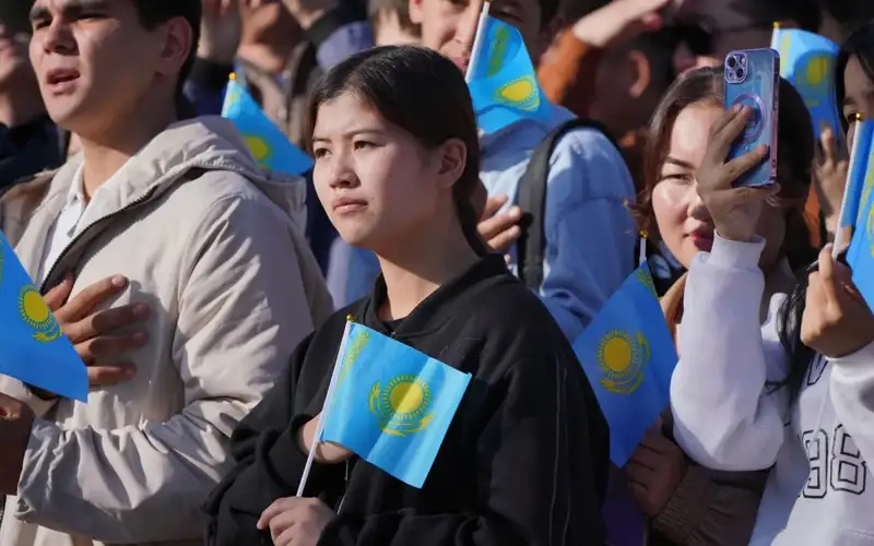  哈萨克斯坦人口总数超2000万