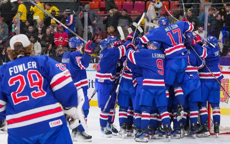Финал молодежного ЧМ-2024 по хоккею сборные США и Швеции