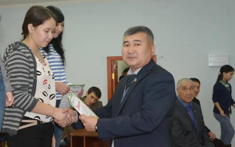 arystan qapaev