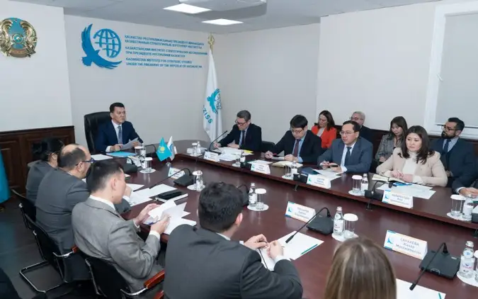 Ерлан Карин принял участие в заседании Ученого совета КИСИ