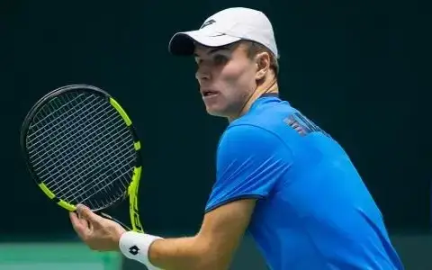 Tennis 