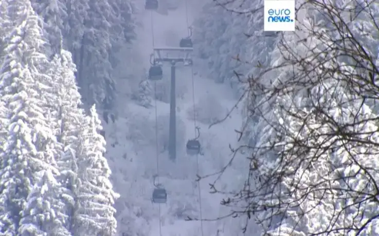 Австриядаги тоғ-чанғи курортидаги канат йўли узилиб кетди ва етти киши жароҳат олди