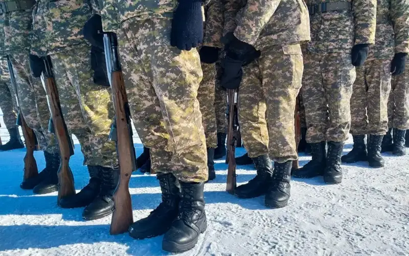 اسكەرگە كەلەتىن جاستار العان بىلىمىنە قاراي قانداي بولىمشەلەرگە باعىتتالادى