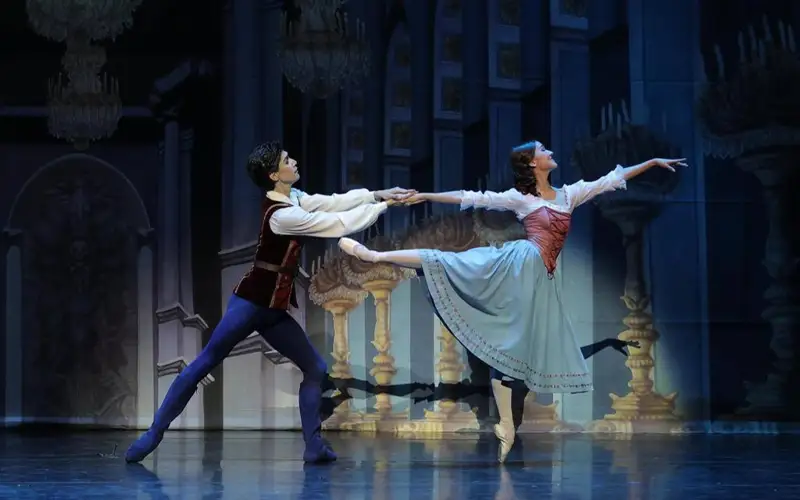 New Year in Astana Opera starts with young dancers’ debuts