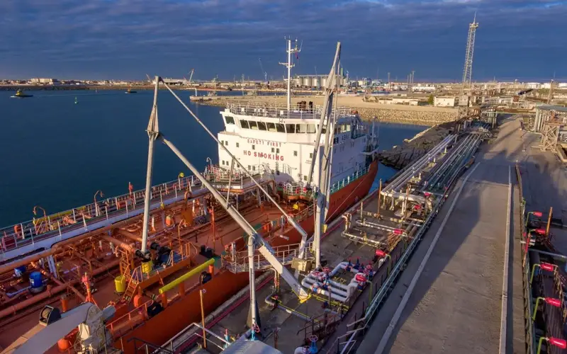 экспорт нефти по трубопроводу Баку-Тбилиси-Джейхан