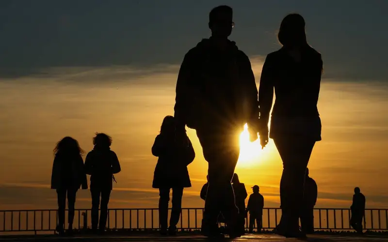 Ученые впервые проследили за выработкой гормона удовольствия в семейных парах