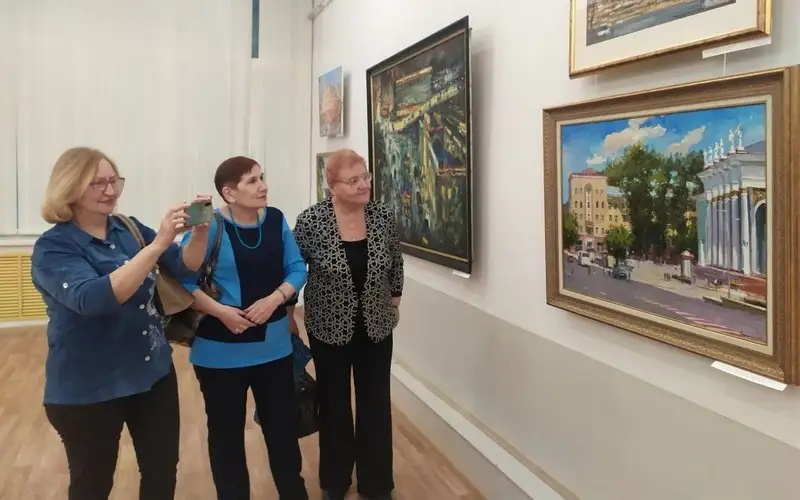 Выставка к юбилею города проходит в Караганде