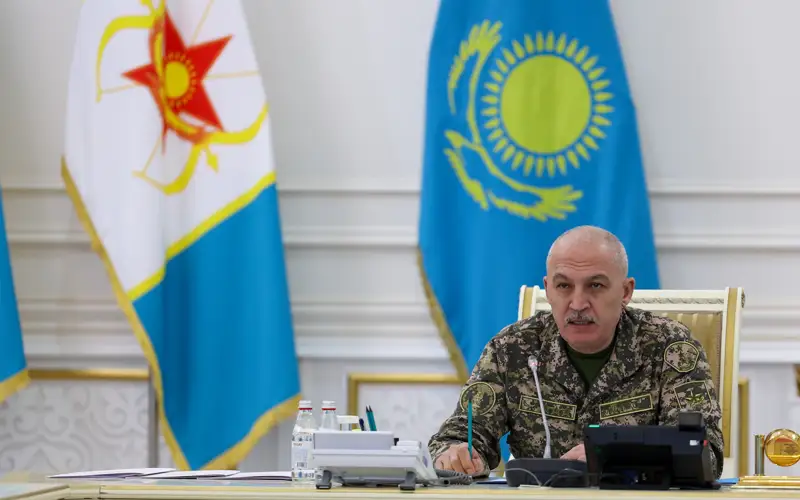 министр обороны генерал-полковник Руслан Жаксылыков