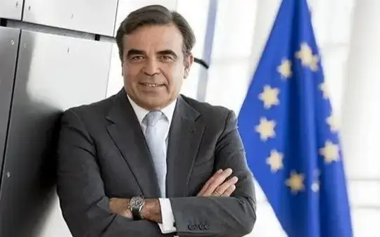  Маргаритис Схинас 