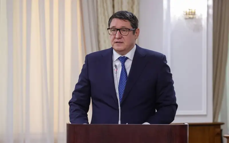 Алмасадам Сәтқалиев