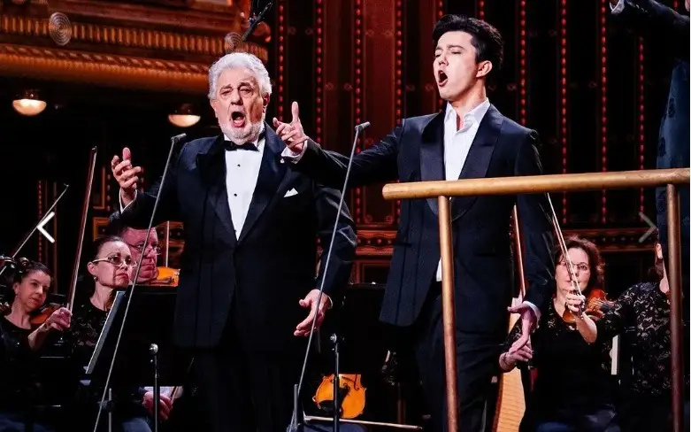 Димаш Құдайберген ва Пласидо Доминго