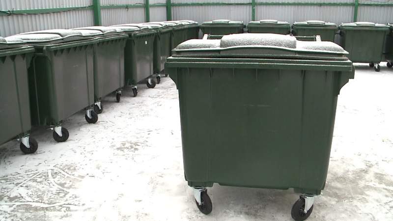 новые мусорные контейнеры