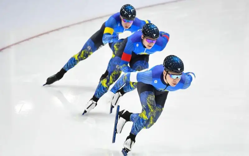 Конькобежцы