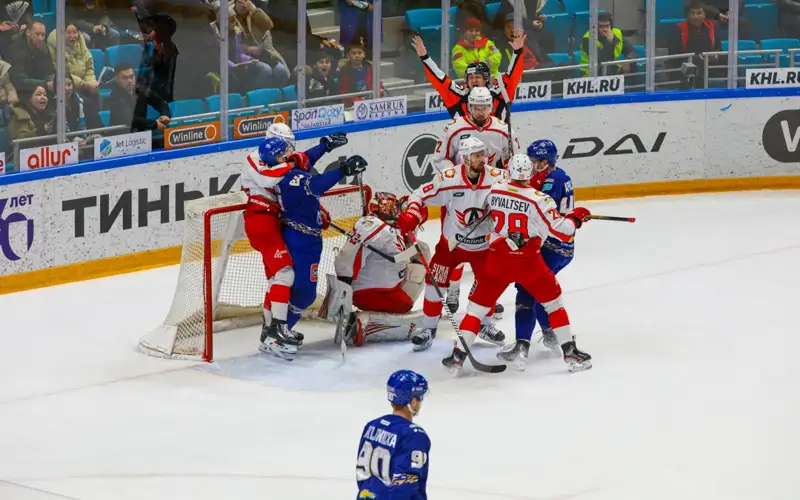 «Барыс»